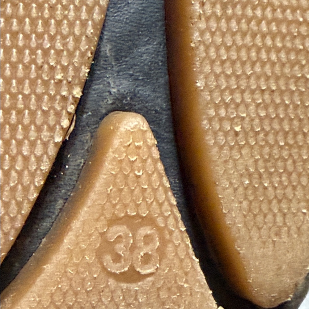 Pikolinos cutout shoes Size 38 (8 Woman’s) - Picture 7 of 13